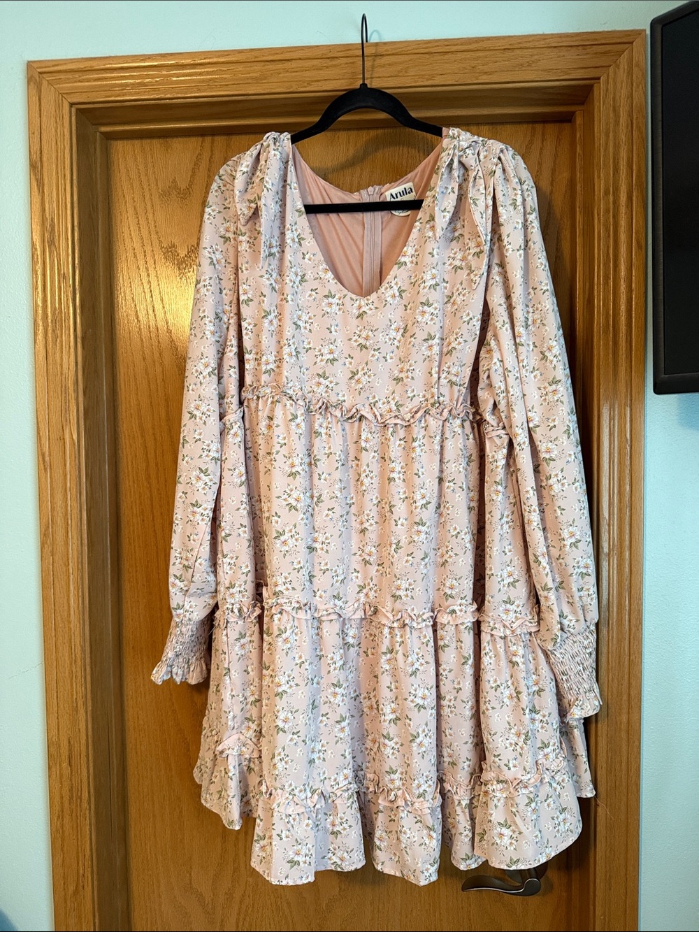 ARULA Blush Pink Floral Tiered Long-Sleeve Dress